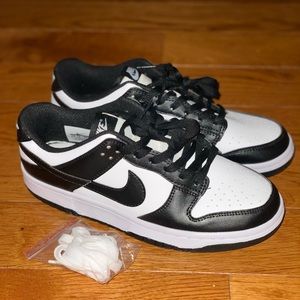 Panda Dunks - Women 8.5